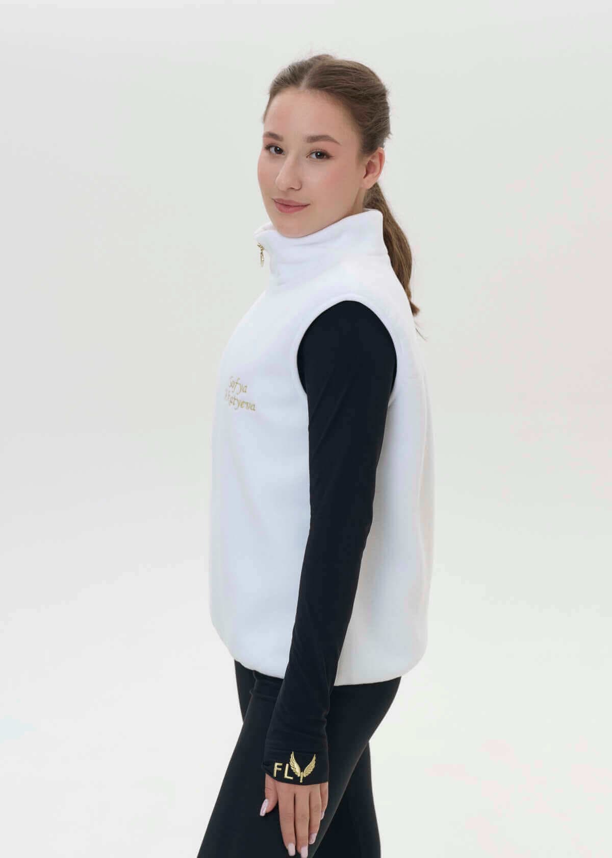 White fleece vest SKU 0406, photo 1